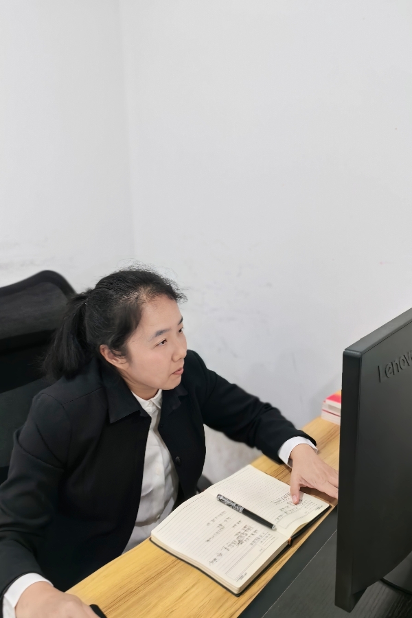 1709800325546964.jpg 3-新能源事業(yè)部陳婷_副本.jpg